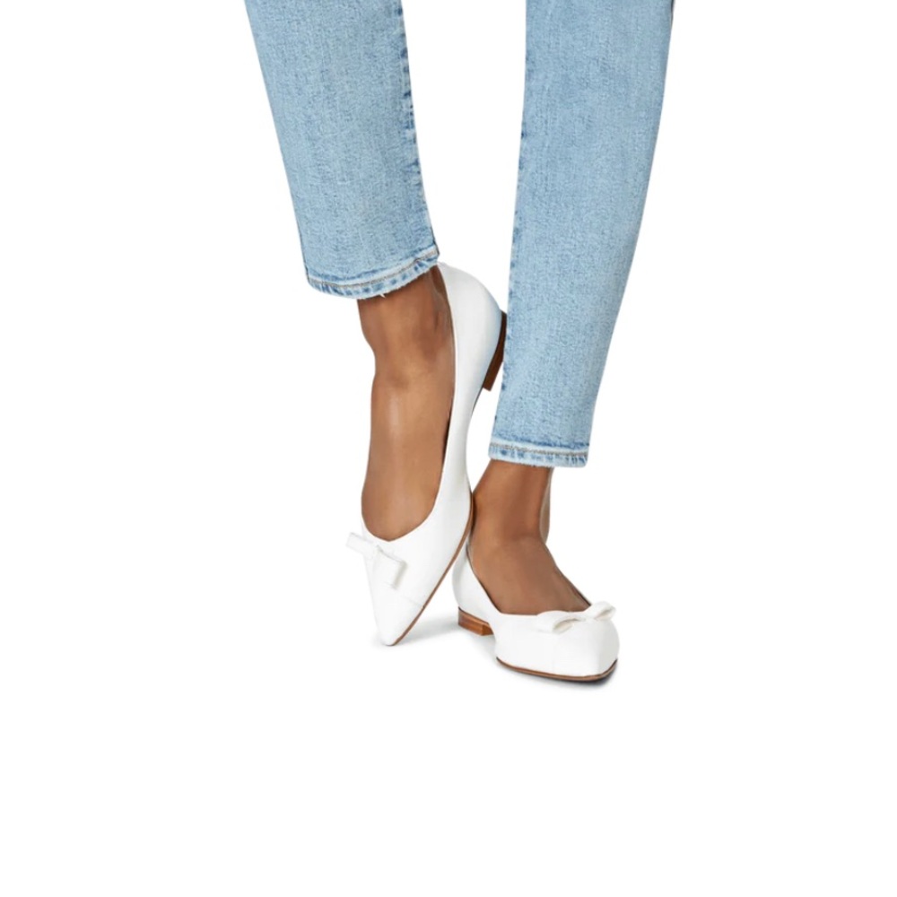 Sarah Flint Natalie flat white
